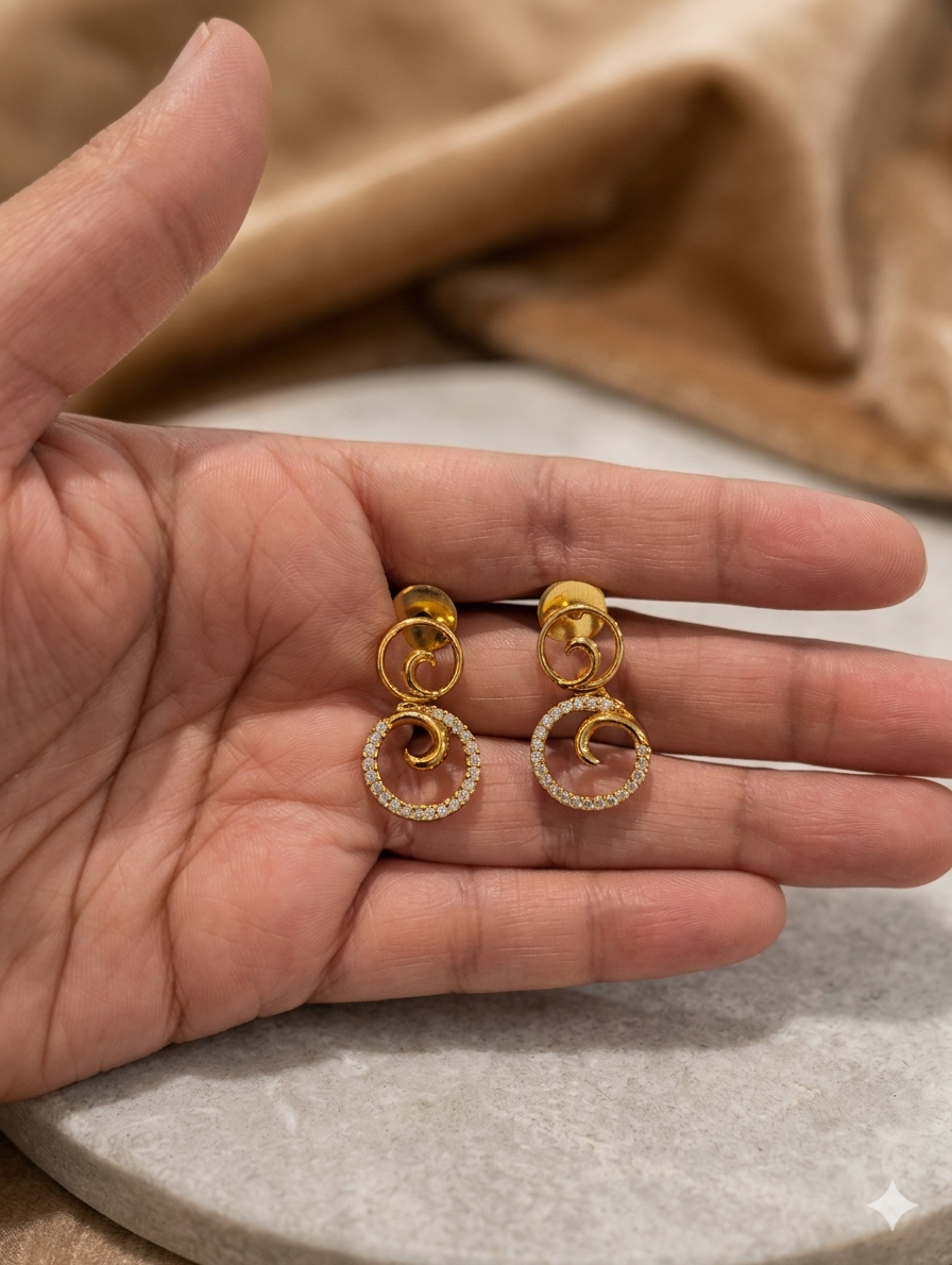 Elegant Snail Diamond Necklace & Earrings Set