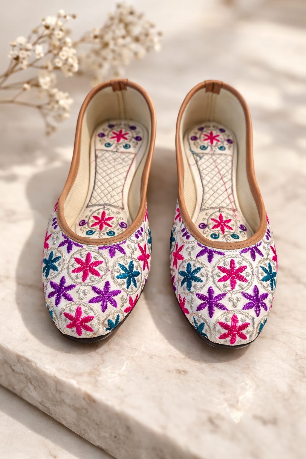 Punjabi Jutti for Women – White with Colorful Flowers | Traditional Indian Ethnic Flat