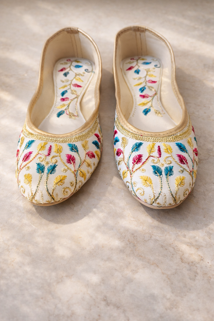 Punjabi Jutti for Women – White with Colorful Leaves | Traditional Indian Ethnic Flat