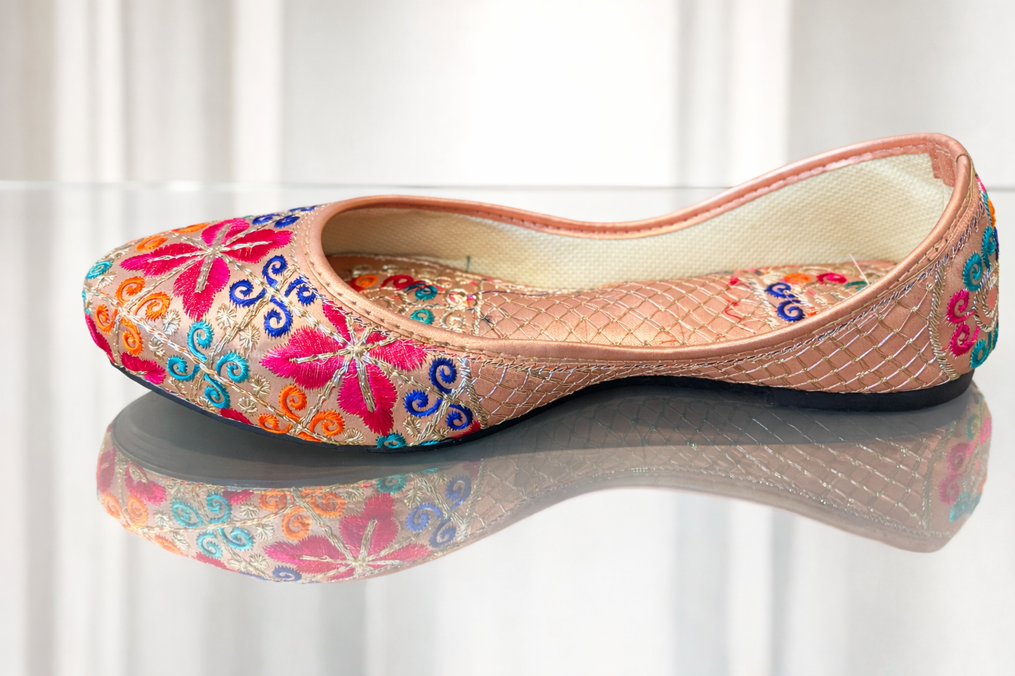 Punjabi Jutti for Women – Peach Floral | Traditional Indian Ethnic Flat