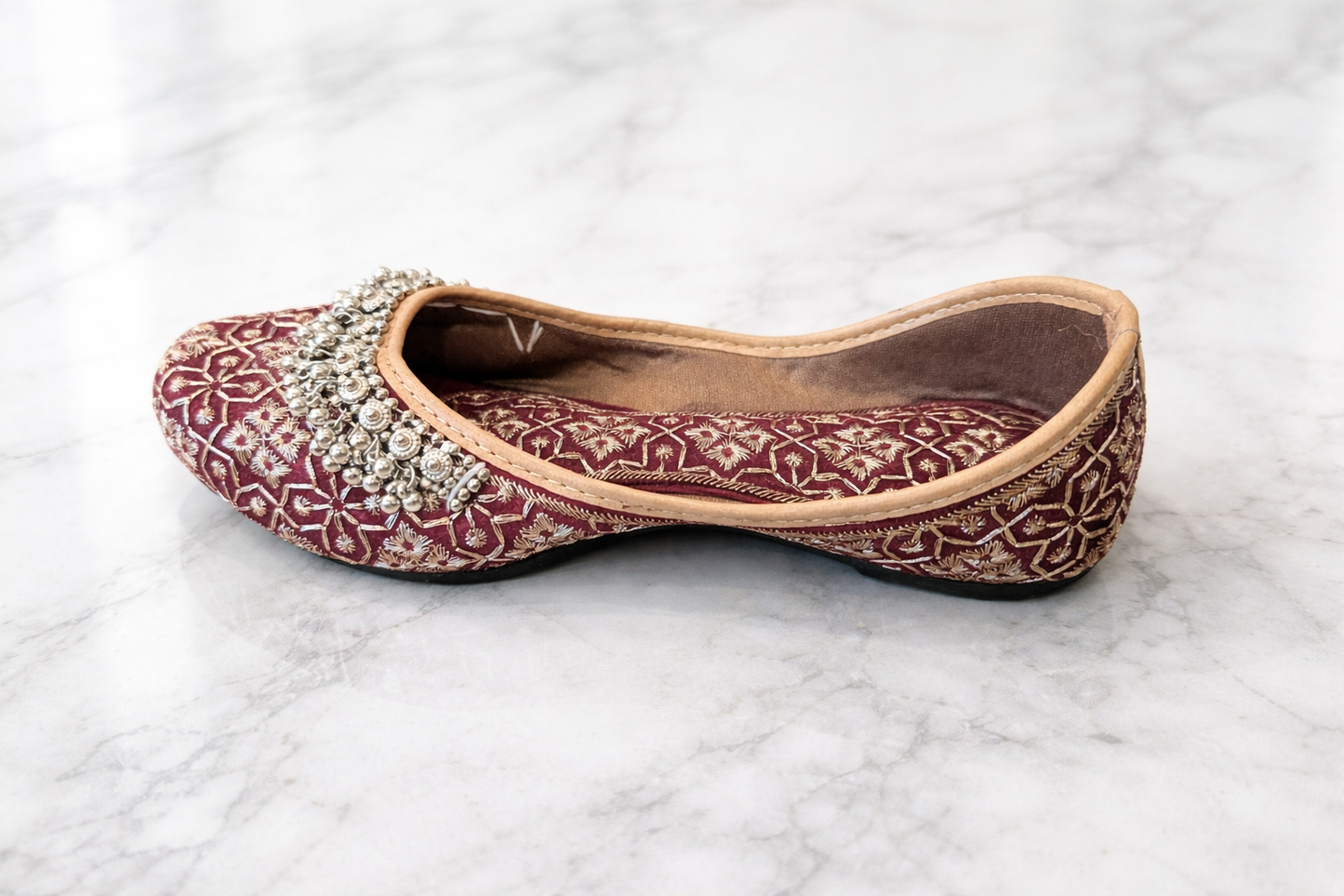 Punjabi Jutti for Women – Maroon with Thread Work and Ghungroo | Traditional Indian Ethnic Flat