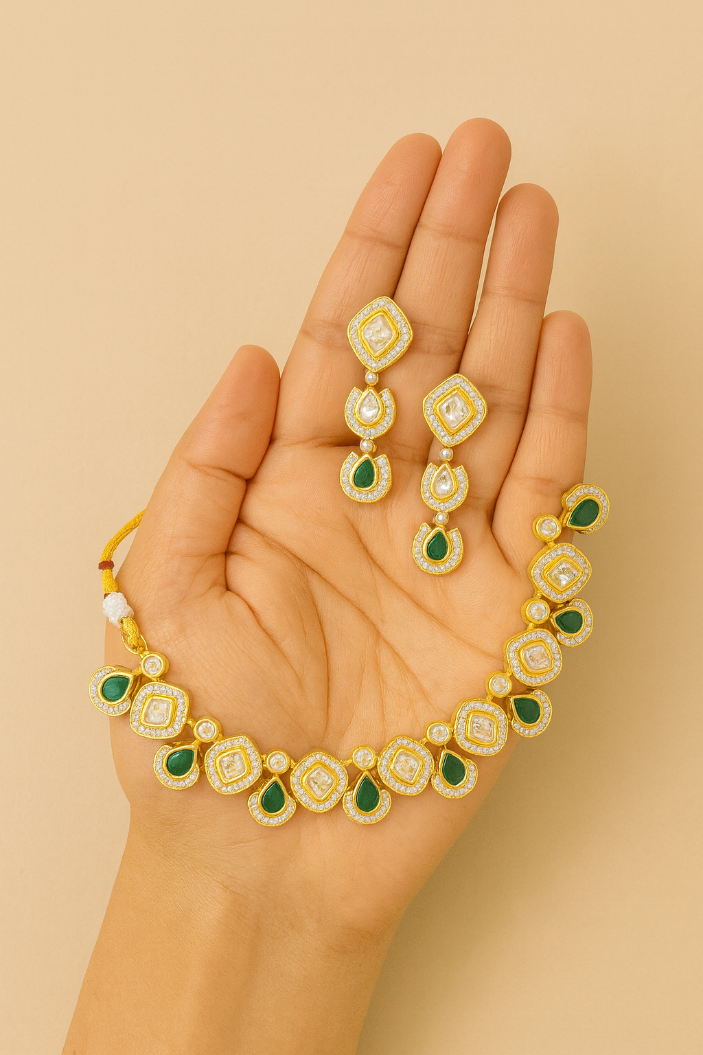 Kundan necklace with earrings