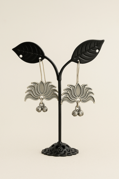 Silver earrings 2113