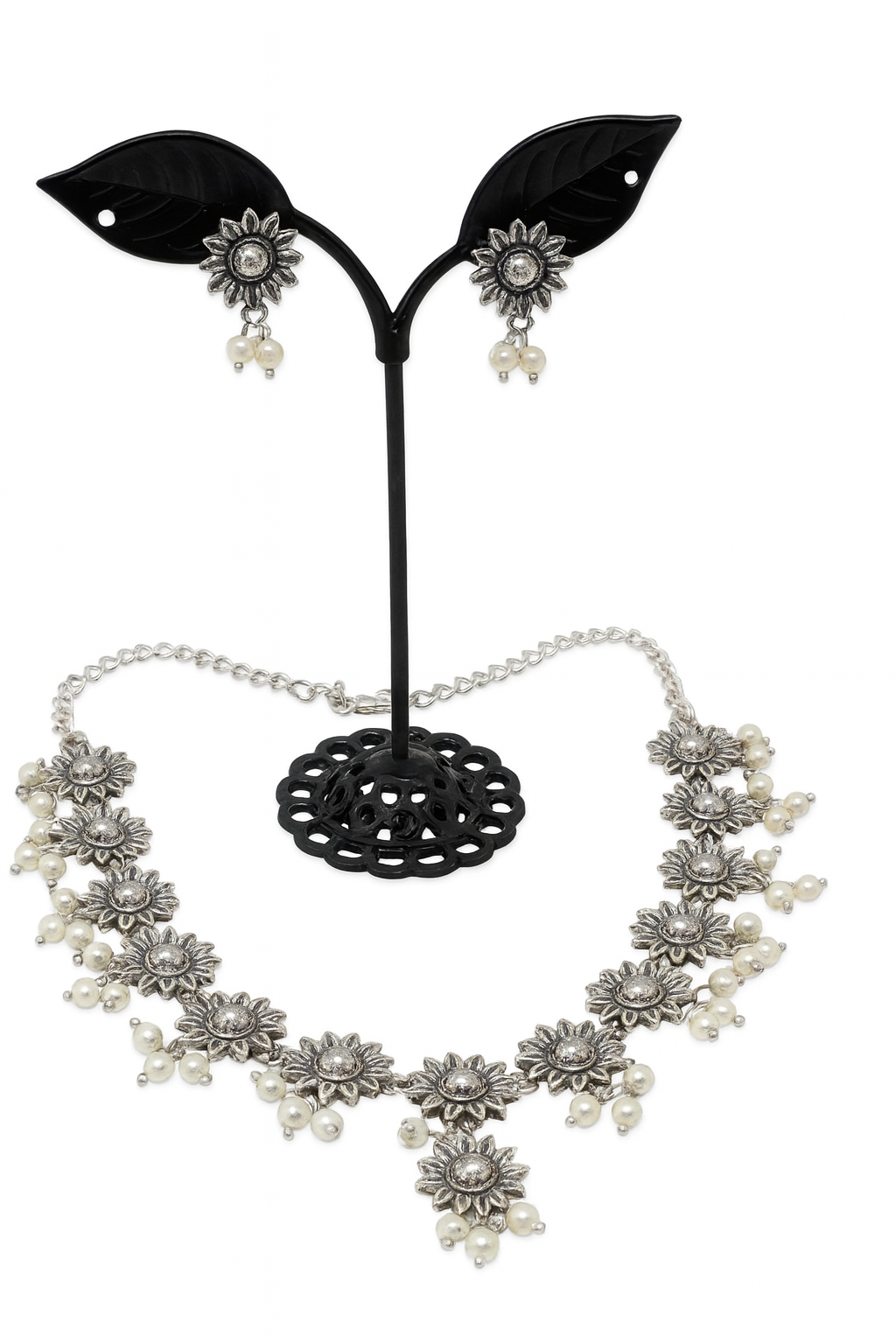 Silver and white pearl flower necklace with earrings