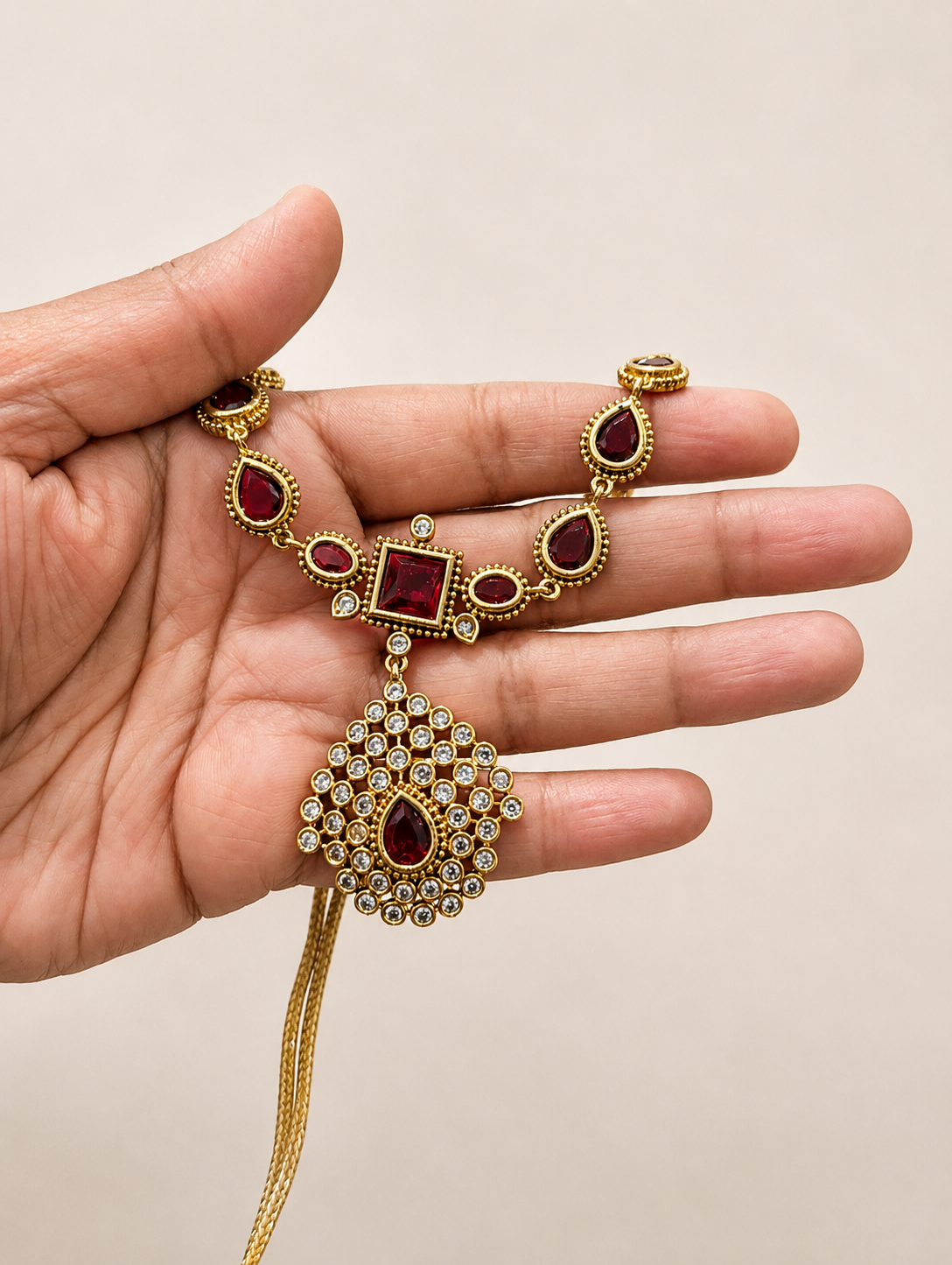 Vintage Style Statement Necklace Set with Drop Earrings