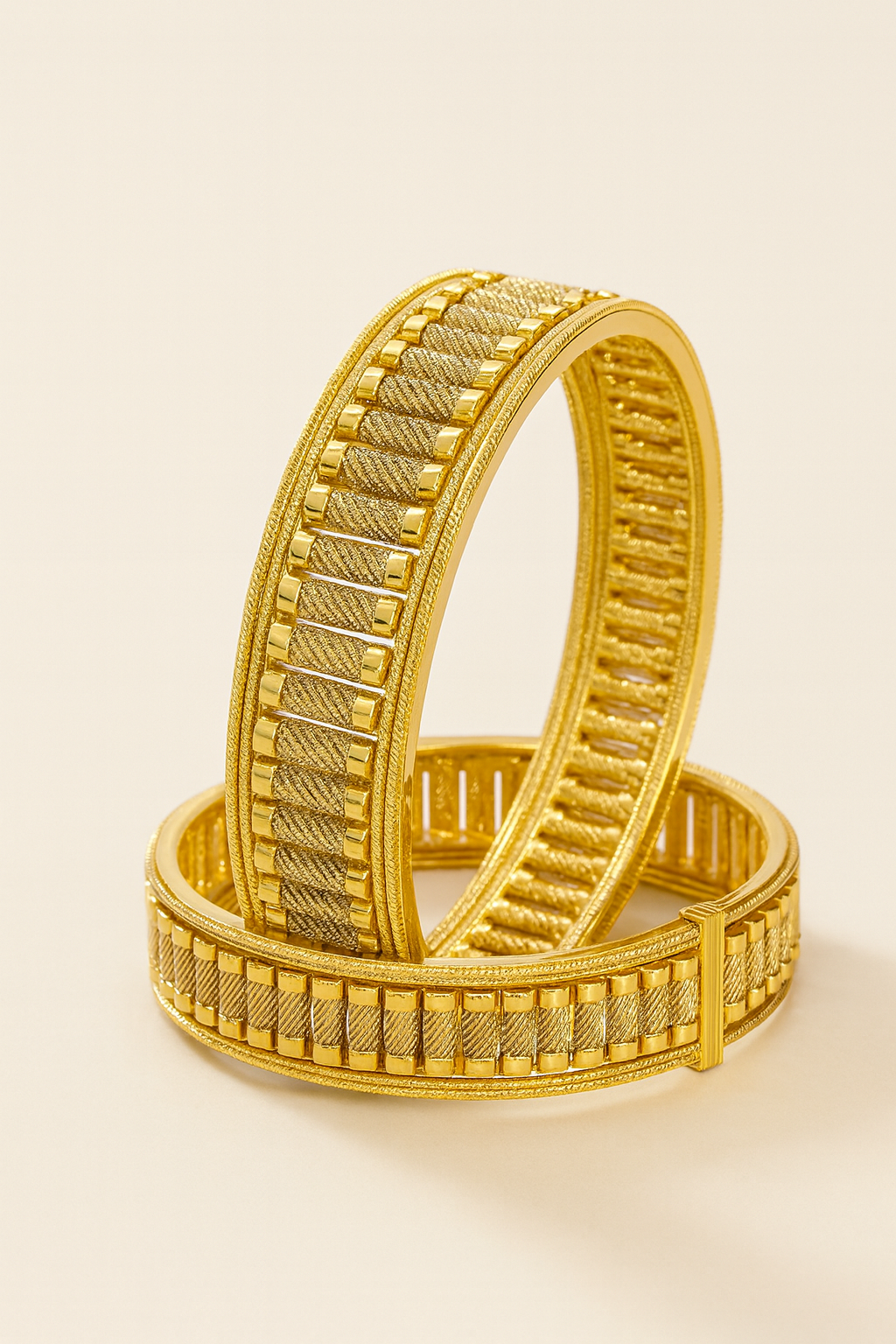 Gold openable kada