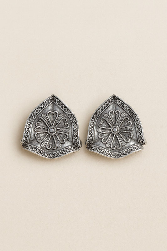 Silver earrings 2112