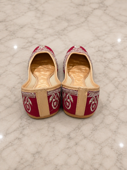 Punjabi Jutti for Women – Maroon with Silver Thread Work | Traditional Indian Ethnic Flat