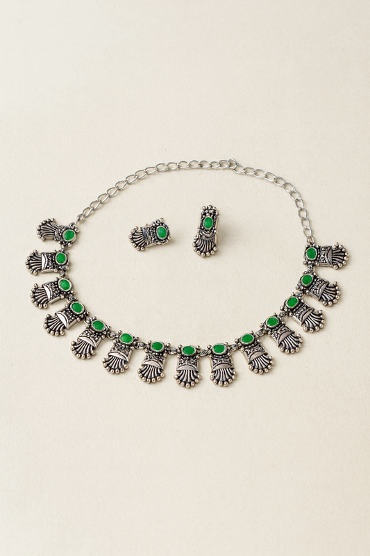 Silver and green stones necklace with earrings