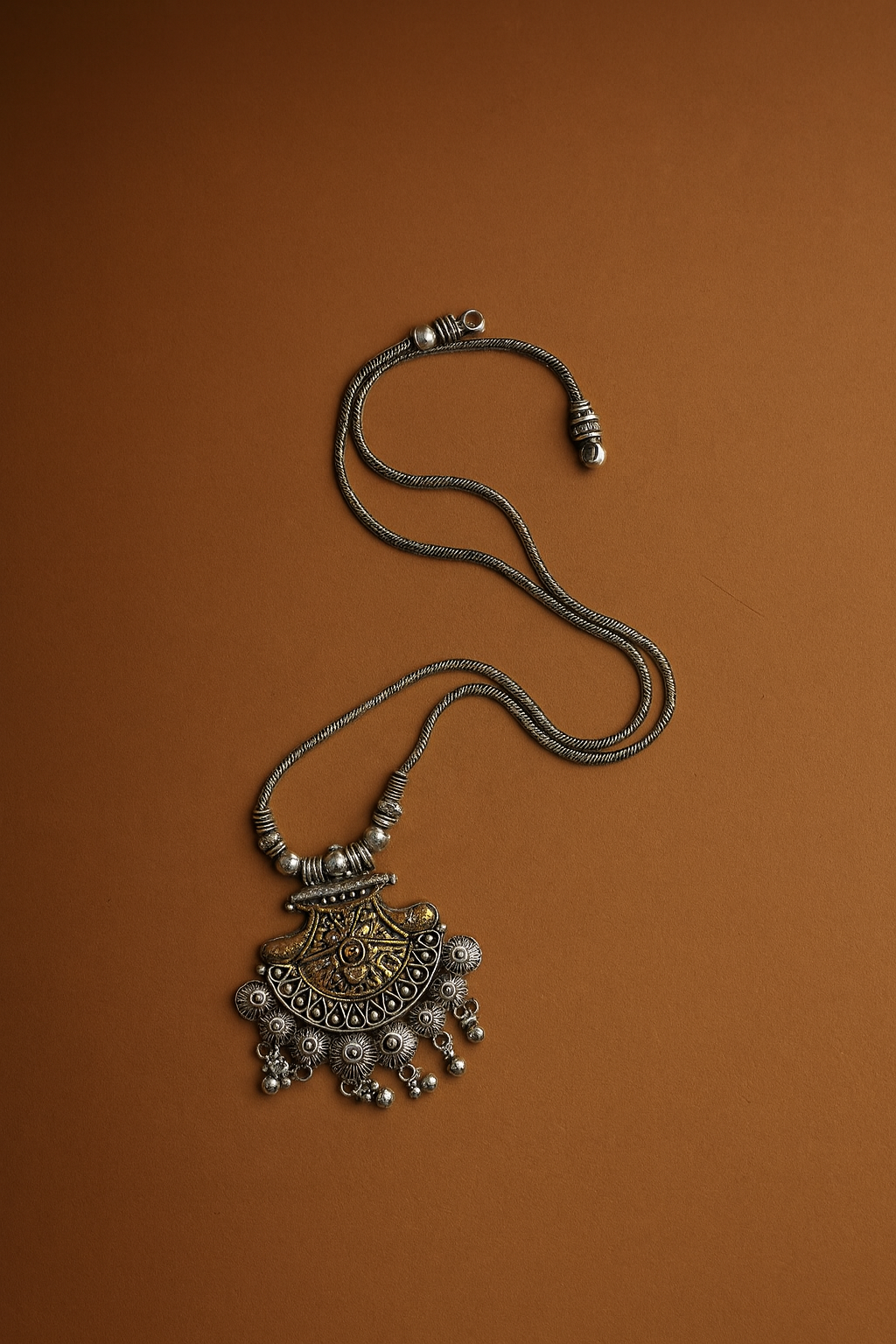 Silver long chain with pendant 2107