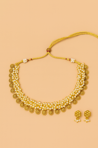 Pearl flower necklace with earrings