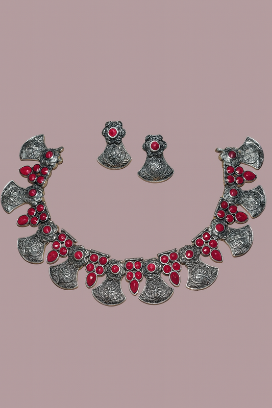 Silver and red stones necklace with earrings
