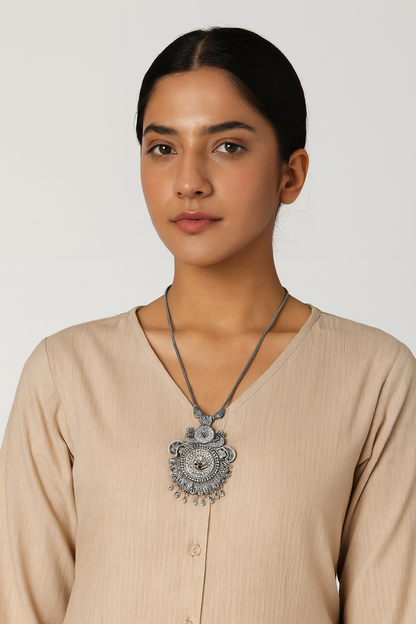 Silver long chain with flower pendant