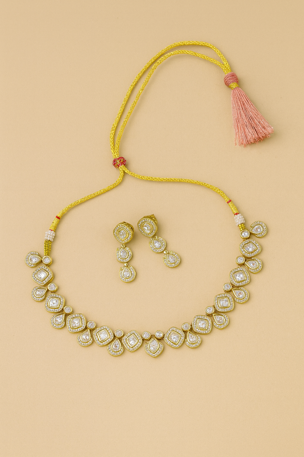 Kundan necklace with earrings