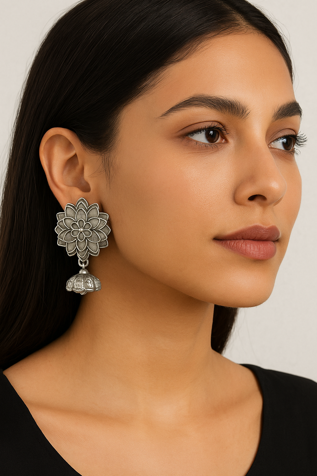 Silver earrings 2111
